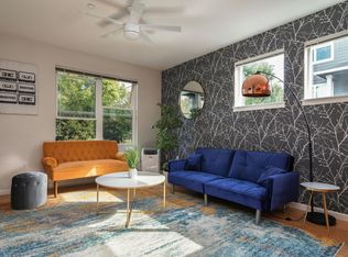 933 NE 22nd Ave UNIT 1, Portland, OR 97232