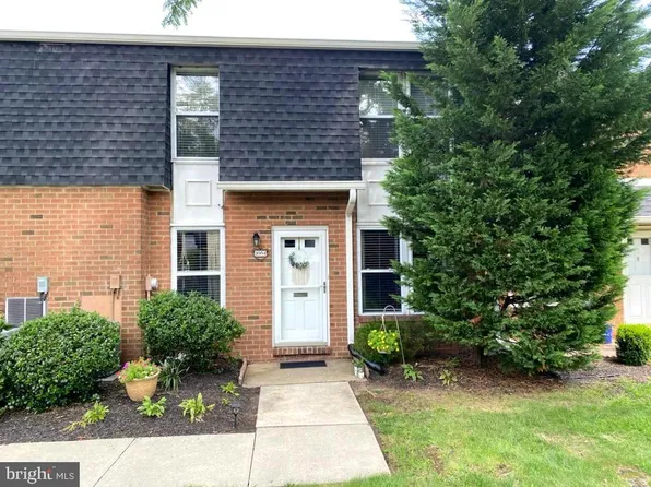 1051 Harbour Dr, Palmyra, NJ 08065