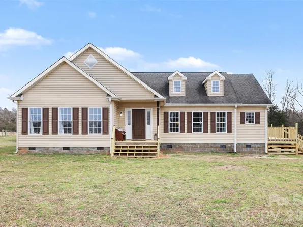 2262 Center Rd, Chester, SC 29706
