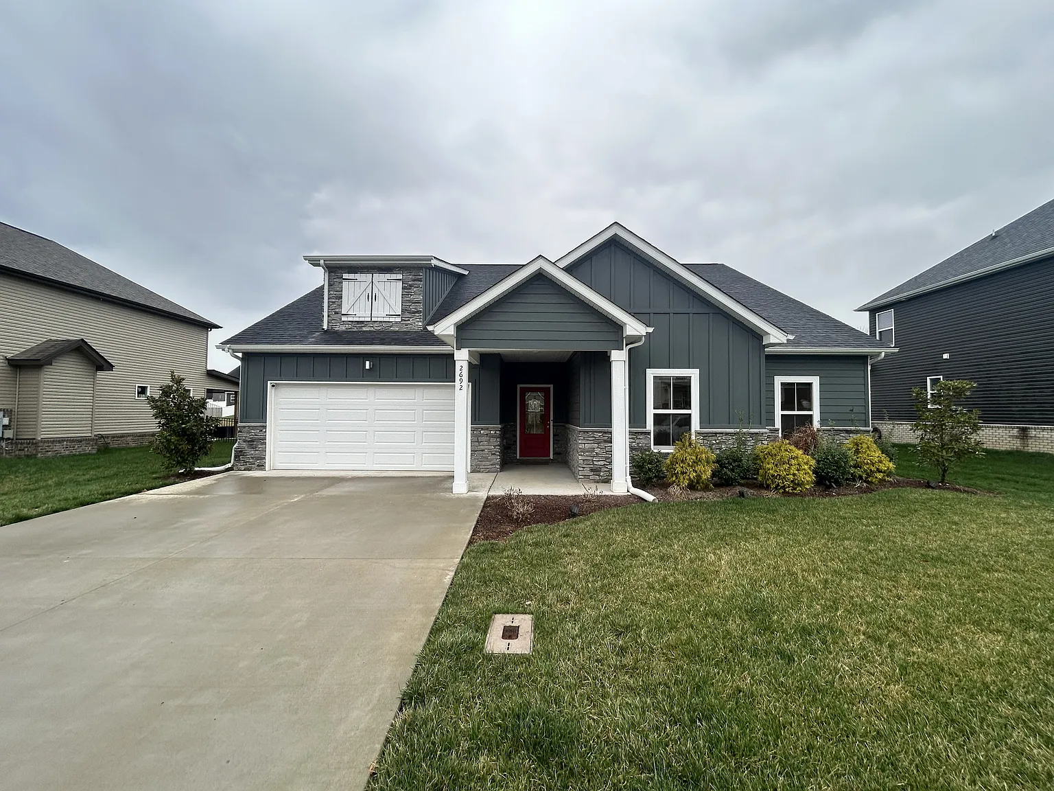 5 bed, 3.5 bath, 2924 sqft, $2,950 — Photo 3