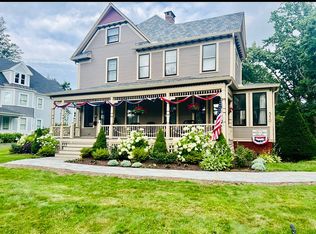 310 N Main St, Suffield, CT 06078