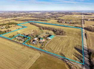 4595 Mahoney Rd, Mc Farland, WI 53558
