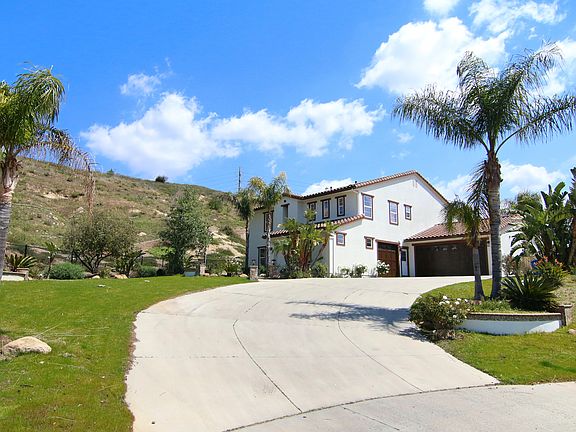 2nd image of 10800 Oak Mountain Pl