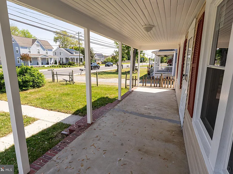 1507 Race St — Photo 7
