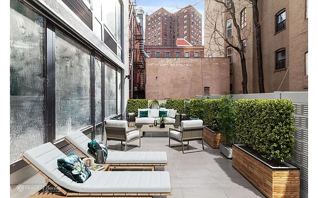Sold by Douglas Elliman | media 12