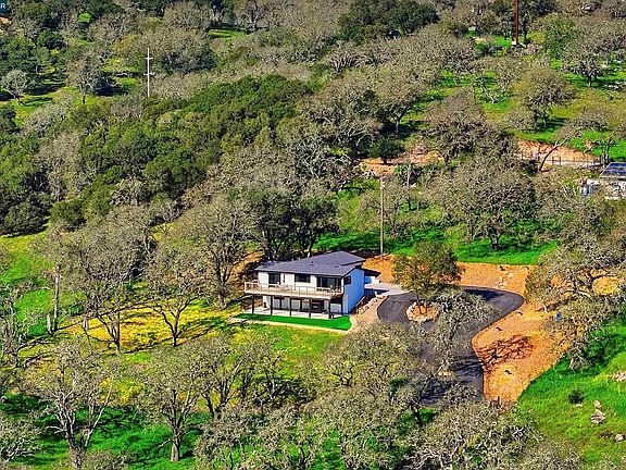 5th image of 2087 1st Ave