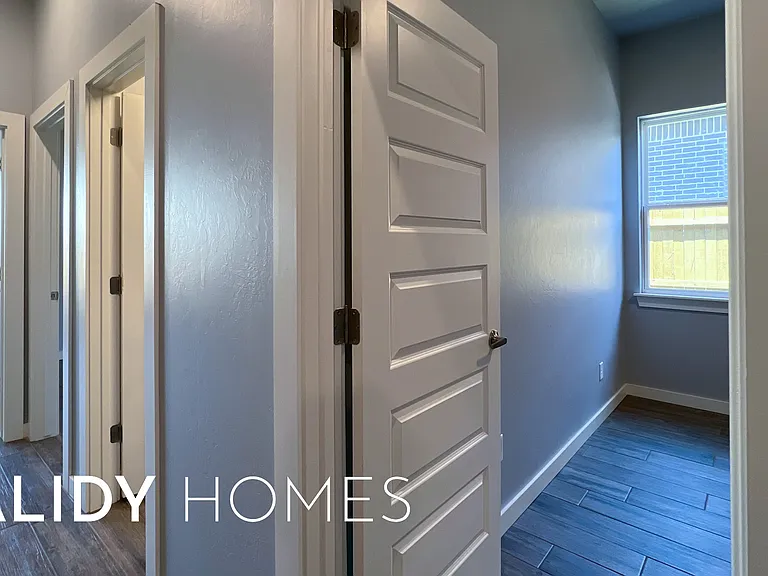 609 Remington Ave — Photo 16