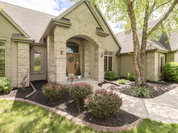 W360S9910 Markham ROAD, Eagle, WI 53119
