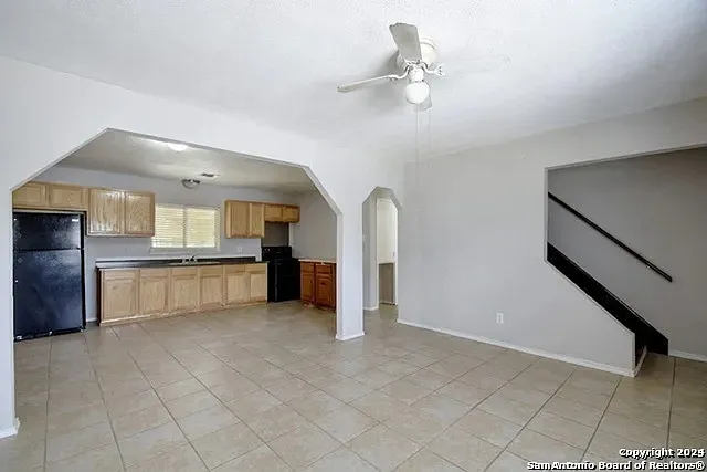 4 bed, 2.0 bath, 1432 sqft, $1,750 — Photo 4