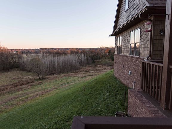 3rd image of 1275 Ambleside Ct