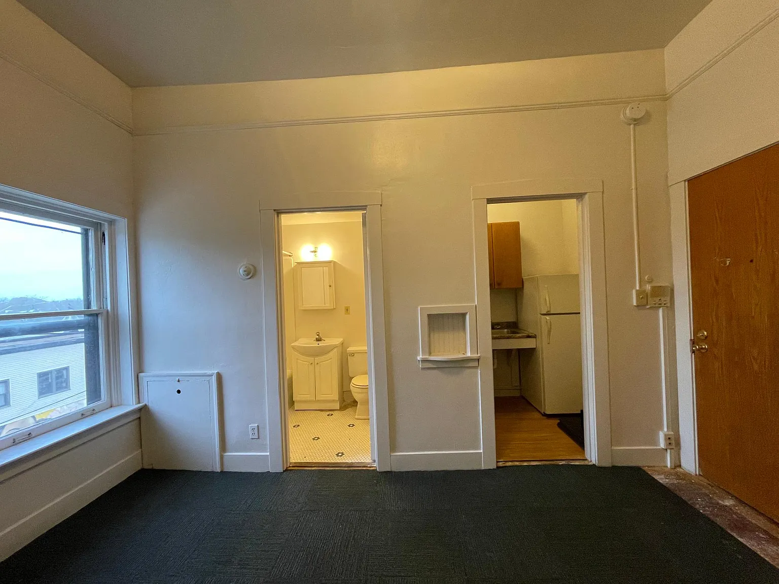 536 North Avenue — Photo 4