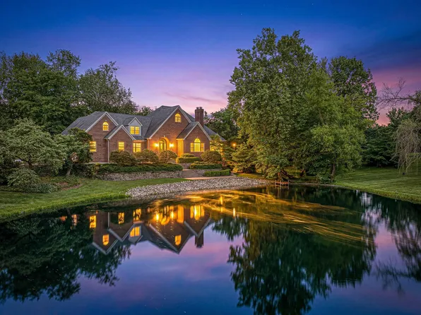 6288 Woodsboro Rd, Newburgh, IN 47630