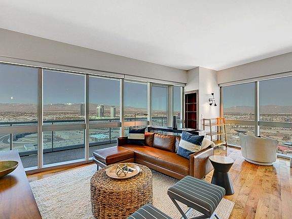 3rd image of 4471 Dean Martin Dr Unit 2600