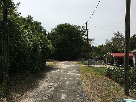 Lot lines start from here