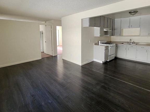 2nd image of 10259 Tujunga Canyon Blvd APT 205