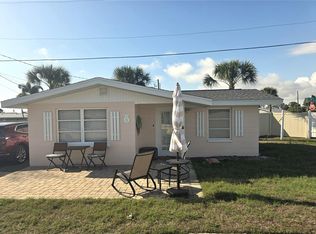 470 S McCall Rd #11, Englewood, FL 34223