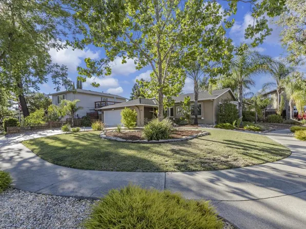 2155 Fountain Ct, Morgan Hill, CA 95037