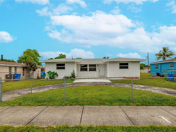 4321 SW 26th St, West Park, FL 33023