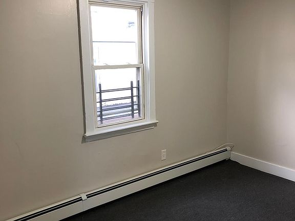 5th image of 408 Union Ave Floor 3
