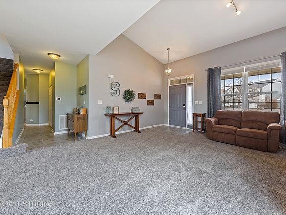 4th image of 2069 William Dr