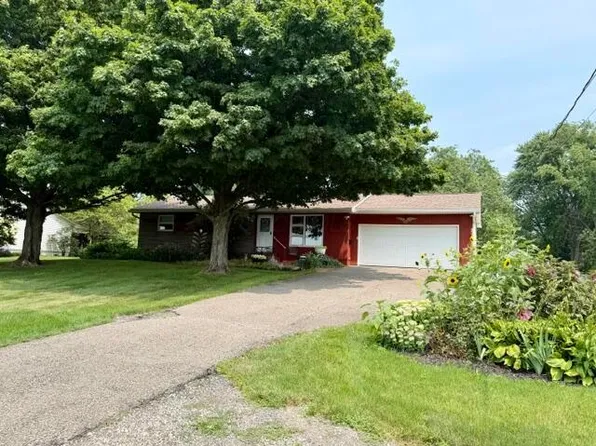 9139 Lancaster Rd, Hebron, OH 43025