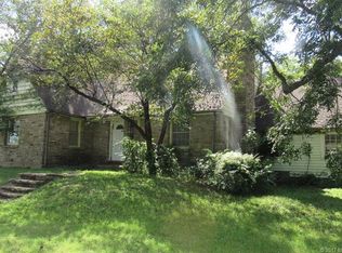 411 N Pine St, Nowata, OK 74048