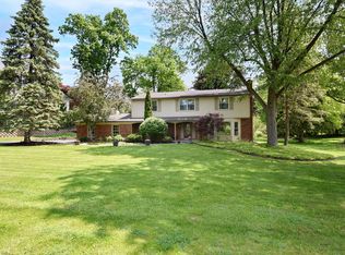 2775 Ayrshire Dr, Bloomfield Hills, MI