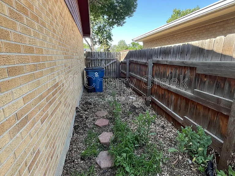 12517 E 31st Ave — Photo 63