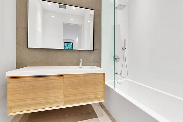 Rented by Compass | media 11