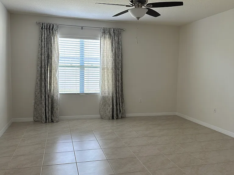 5373 Hickory Downs Way — Photo 4