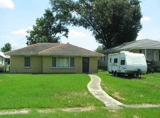 209 Trefny Ave, Metairie, LA 70003