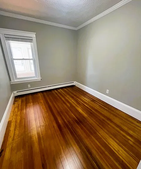 568 Prospect St #1R — Photo 7