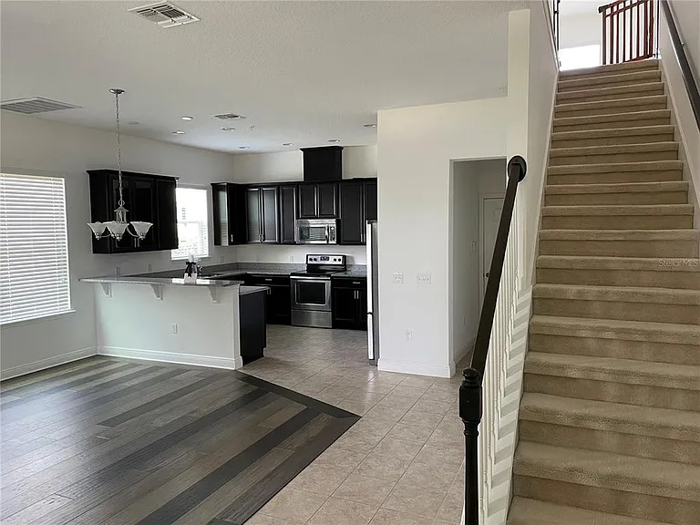14624 Watowan Aly — Photo 3