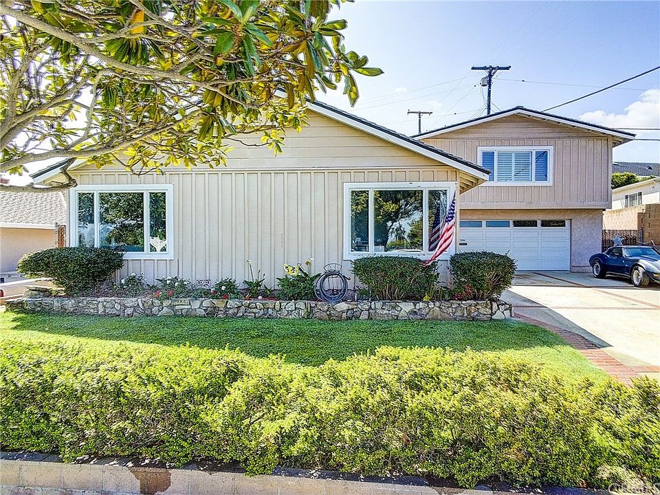1st image of 5206 Calle De Ricardo
