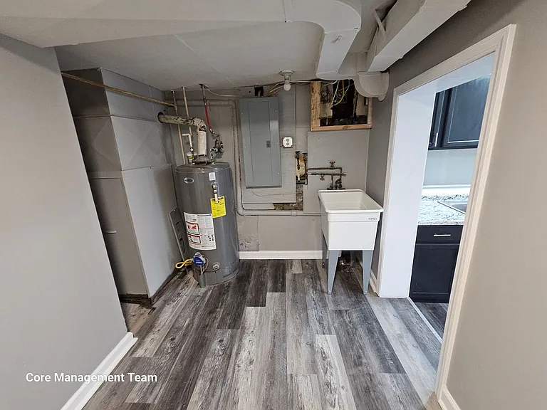 2624 Stella St — Photo 11