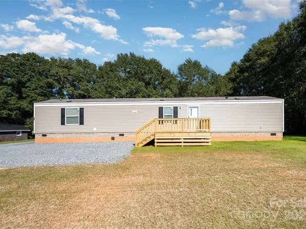 729 Race Path Church Rd, Ellenboro, NC 28040