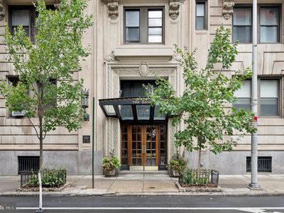 250 S 13th St APT 2E, Philadelphia, PA, 19107