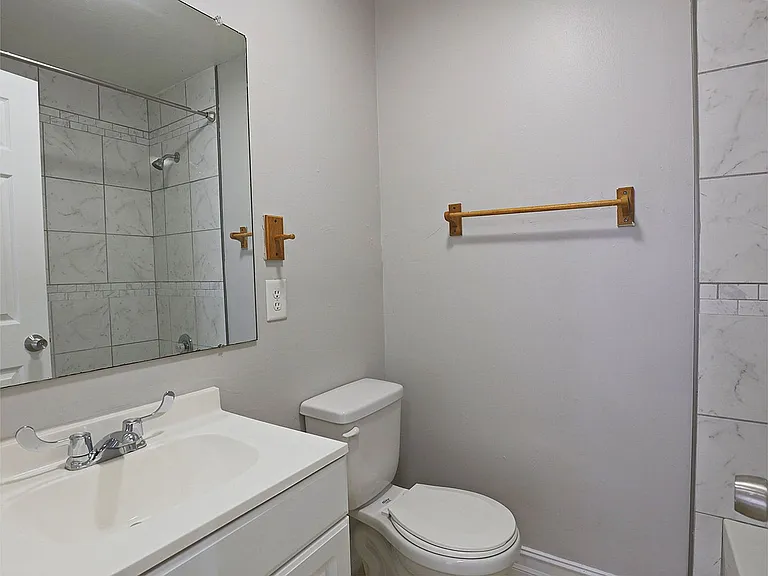 3725 Skyline Blvd — Photo 12