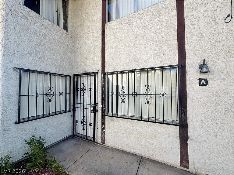 4264 Tara Ave #1A — Photo 1