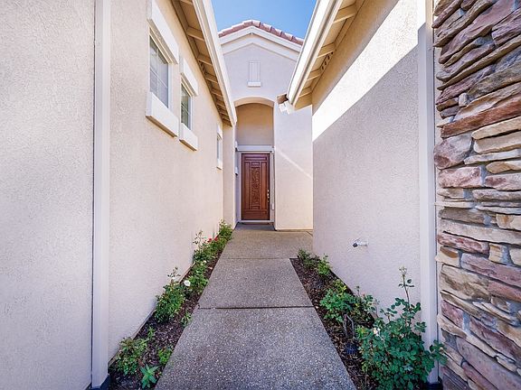 4th image of 2270 Stepping Stone Ln