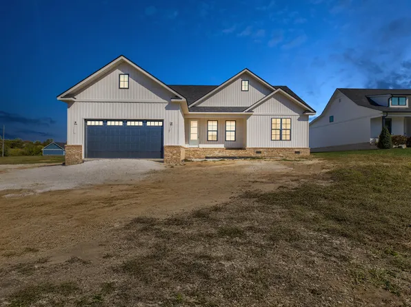 305 Osprey Ct, Mount Sterling, KY 40353