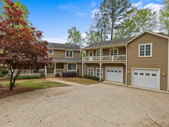 1421 Morgan Dr, Buckhead, GA 30625