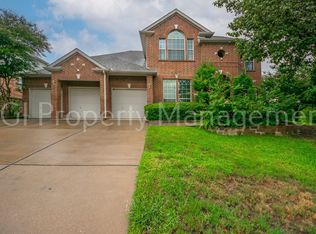 2428 Kingsley Dr, Grand Prairie, TX 75050