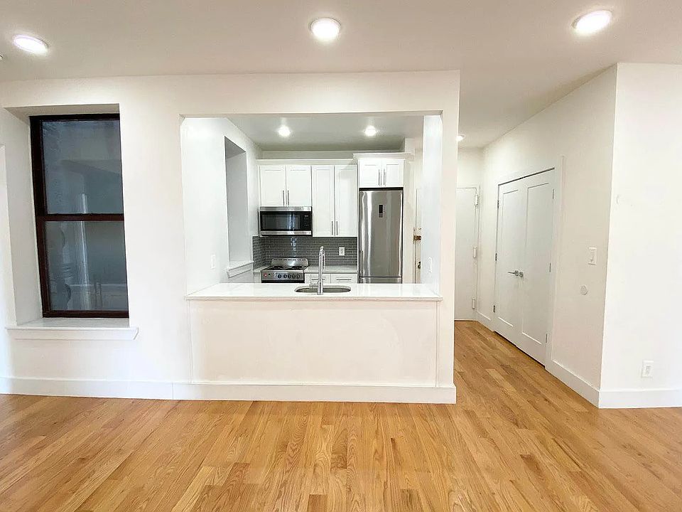1st image of 539 Lenox Ave APT 4C