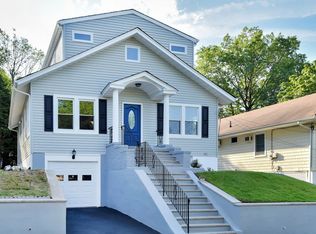 157 Daniel Ave, Rutherford, NJ 07070