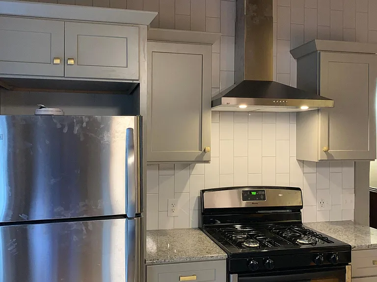 18 Meech Ave #1 — Photo 3