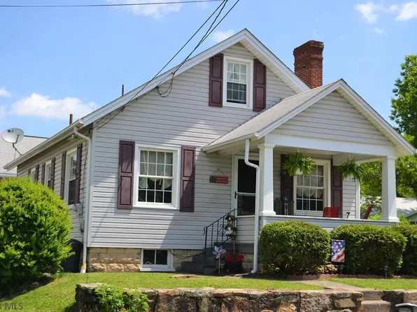 552 57th St, Altoona, PA 16602