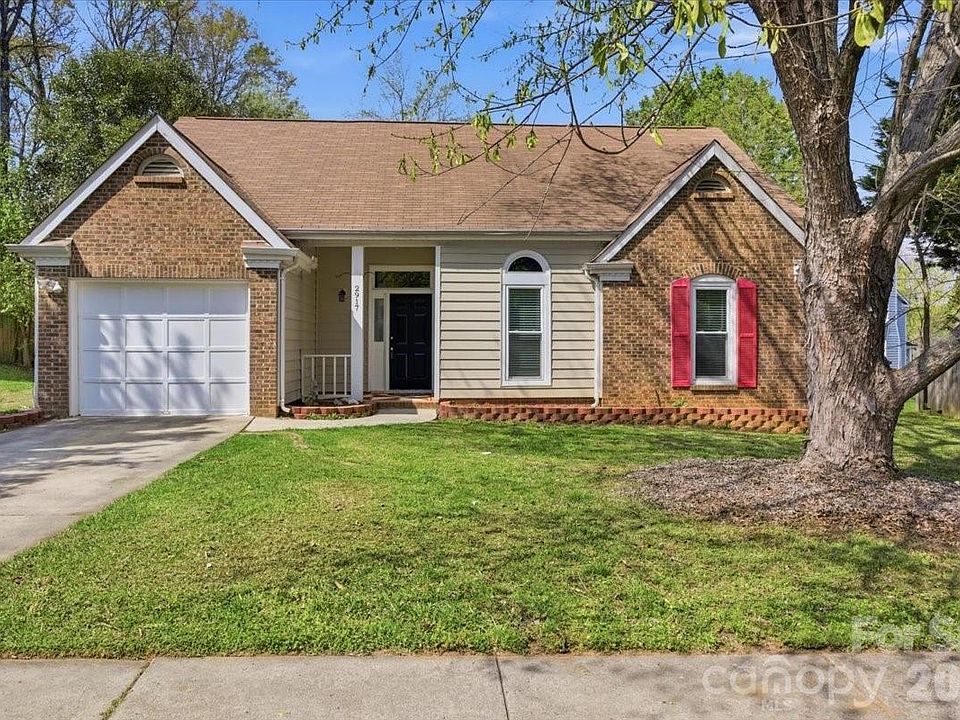 1st image of 2917 Dellinger Dr