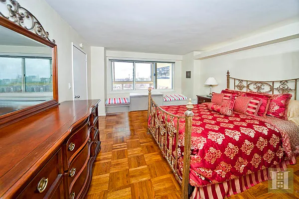 Sold by Halstead Real Estate | media 5