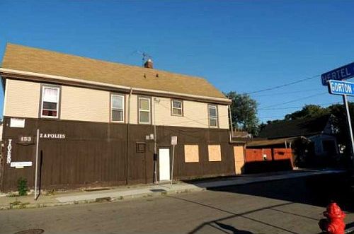 2nd image of 153 Hertel Ave